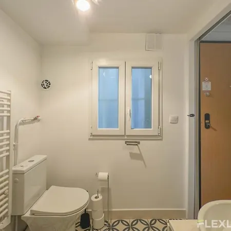 Flexliving - Whole Flat - Lune Lägenhet Paris